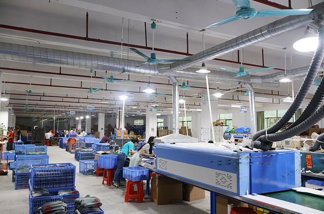 3BU tov&aacute;rna-3