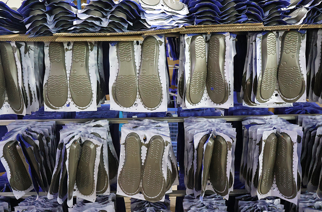 Tov&aacute;rna 3BU-11